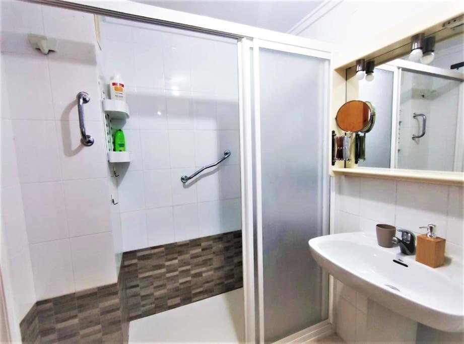 Beach Apartment Playa Lisa Santa Pola Bagian luar foto